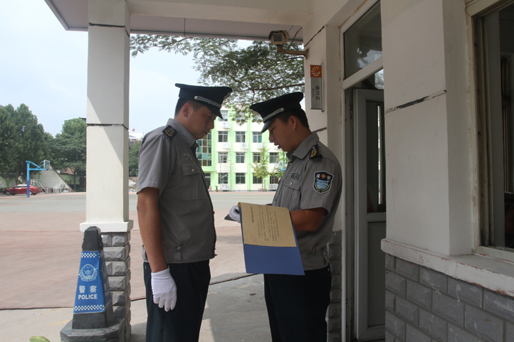 服务案例 公司以门卫,巡逻,守护等为主要内容,积极开展联网报警,电视